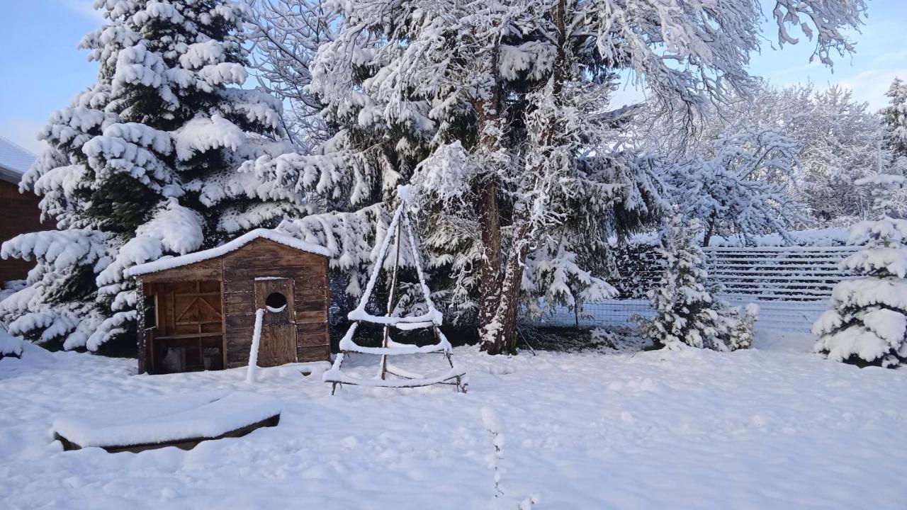 Les Jardins Des 3 Provinces- Gite Montcharvot Dış mekan fotoğraf