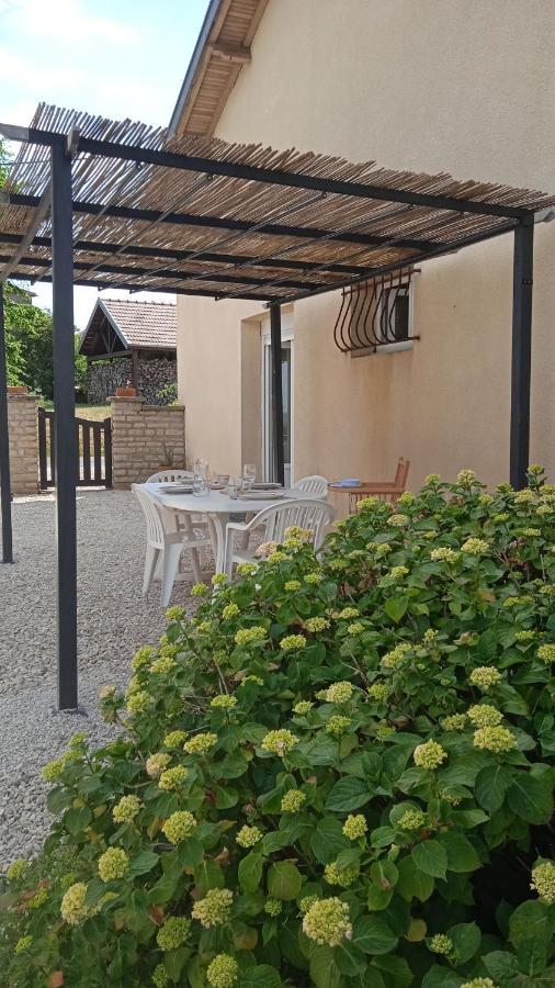 Les Jardins Des 3 Provinces- Gite Montcharvot Dış mekan fotoğraf